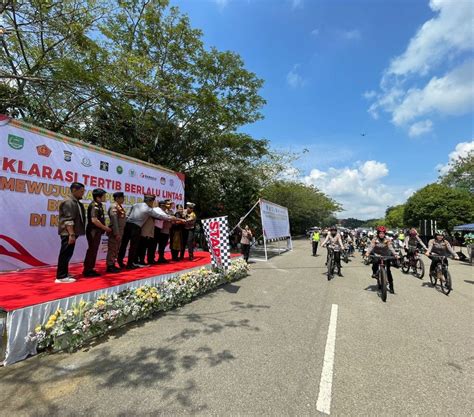 Kapolres Rohul Ajak Masyarakat Tertib Berlalu Lintas Wujudkan Pemilu