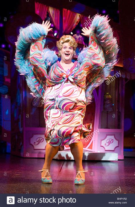 Hairspray With Michael Ball As Edna Turnblad Stock Photo, Royalty Free ...