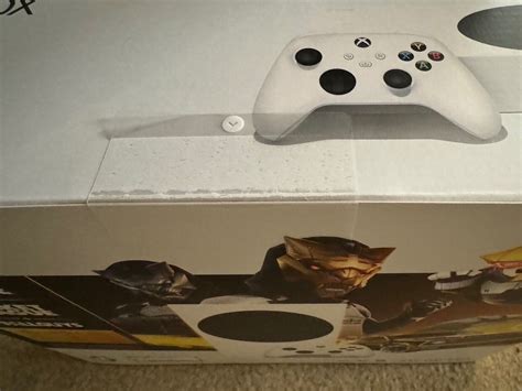 New Microsoft Xbox Series S Gilded Hunter Bundle 512gb Gaming Console White Ebay