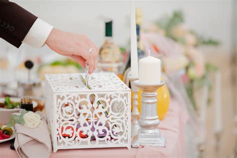 Creative And Cute Ways To Ask For Money As A Wedding Gift