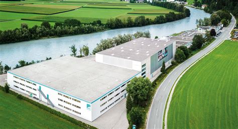 EGLO lights opts for SAP® EWM by KNAPP - KNAPP