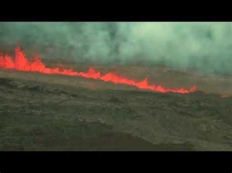 World's Largest Volcano Erupts in Hawaii