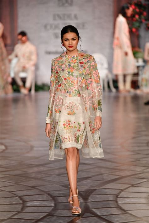 Rahul Mishra India Couture Week 2019 Icw2019 Rahulmishra Indiancouture Pm Couture Week