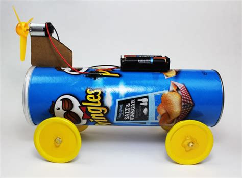 Battery Powered Propeller Car Steam Makerspace Project