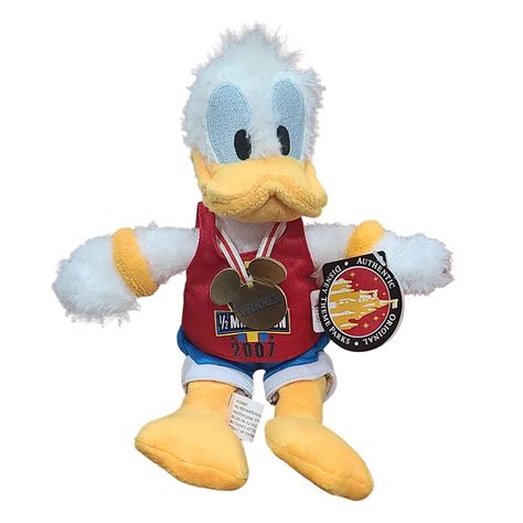 Disney Plush - 2007 Disney 1/2 Marathon Donald Duck