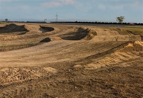 În acest weekend se inaugurează cel mai nou circuit de Supermoto din