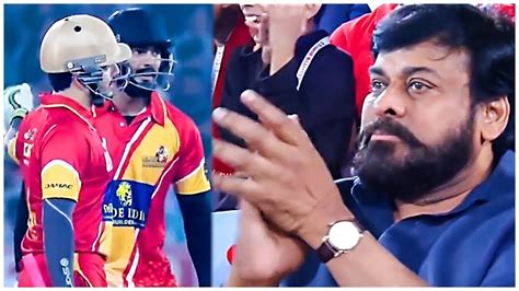 Megastar Chiranjeevi Supporting And Cheering For Telugu Warriors