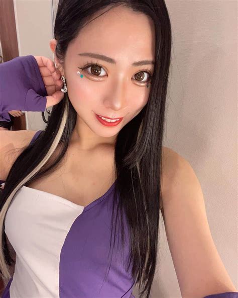 ゆずさんのインスタグラム写真 ゆずinstagram「twiceモモになりたくて付けたエク🥹🥹🥹🥹🥹もう居なくなりそ