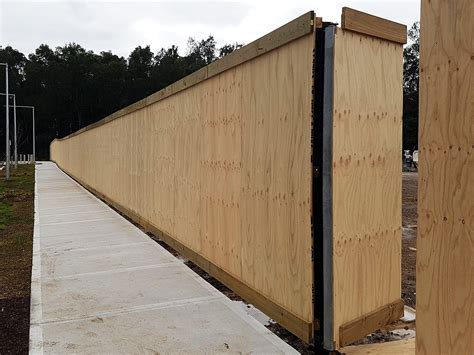 Timber Site Hoarding Boundary Services Uk