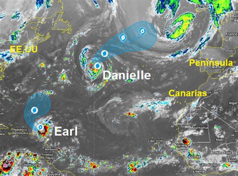 Dos Huracanes A La Vez En El Atl Ntico Danielle Y Earl