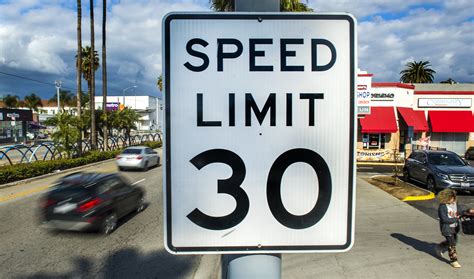 More Than 100 Streets Are Getting Lower Speed Limits In Long Beach