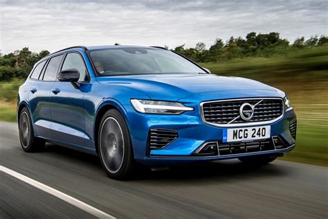 Dont Call It A Comeback Volvo V60 And V90 Estates Return To UK Showrooms