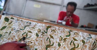 GKBRAy Adipati Paku Alam X Kenalkan Batik Klasik Yogyakarta GenPI Co