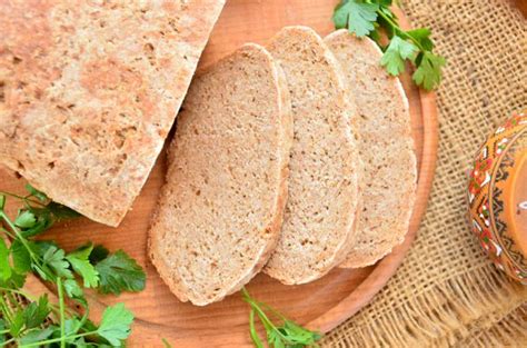Ржаной хлеб из цельнозерновой муки в духовке: рецепт с фото