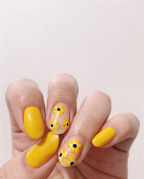 Yellow Crazed At The Moment Especially Loving This Genyellow Shade