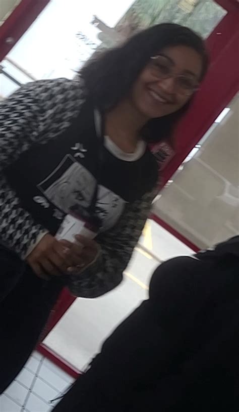 Caught Nerdy Latina W Great Legs Tight Jeans Forum