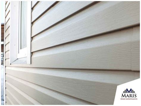 Helpful Vinyl Siding Cleaning Tips You Can Try