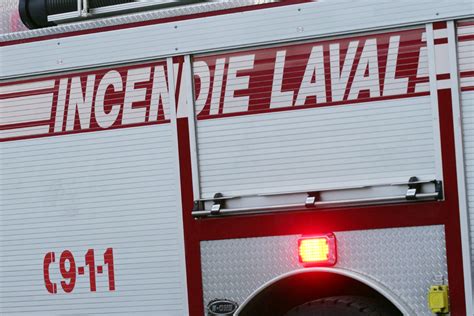 Incendie Dans Vimont Courrier Laval