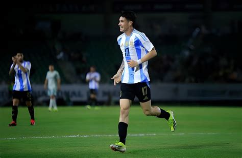 Matías Soulé scores a Puskas contender in Argentina U23’s 4-2 win vs ...