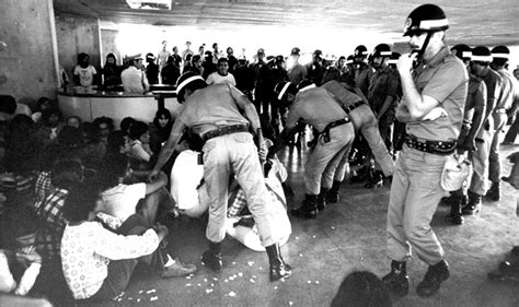 Memorial Da Democracia Estudantes Da UnB Desafiam O Regime