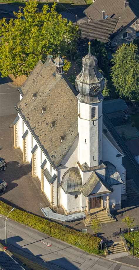 Luftaufnahme Beckum Kirchengebäude St Nikolaus Kirche in Beckum im