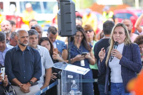 Governadora Em Exerc Cio Celina Le O Lan A Obra De Viaduto No Jardim