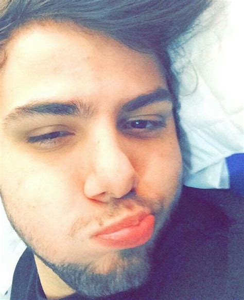 Pin Em Youtubers Lucas Olioti Homens Lindos Varal De Fotos