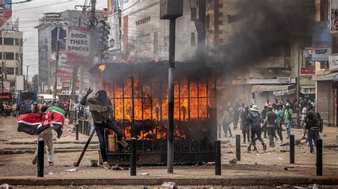 Kenya appels à la démission du président lors de nouvelles