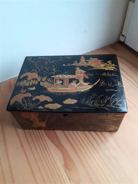 Bo Te Ancienne En Carton Bouilli Motif Japonisant Napoleon Iii Biscuits