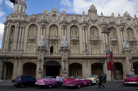 Havana Architecture | Ildiko Laszlo Photography