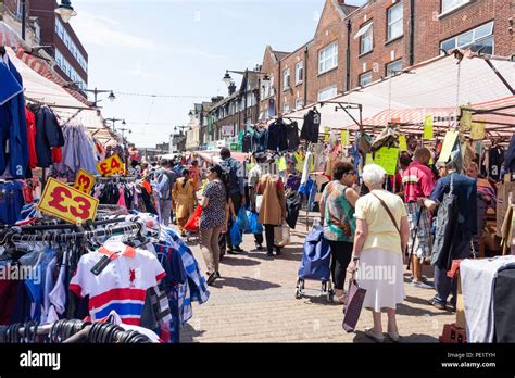 East Street Market Barking Hi Res Stock Photography And Images Alamy