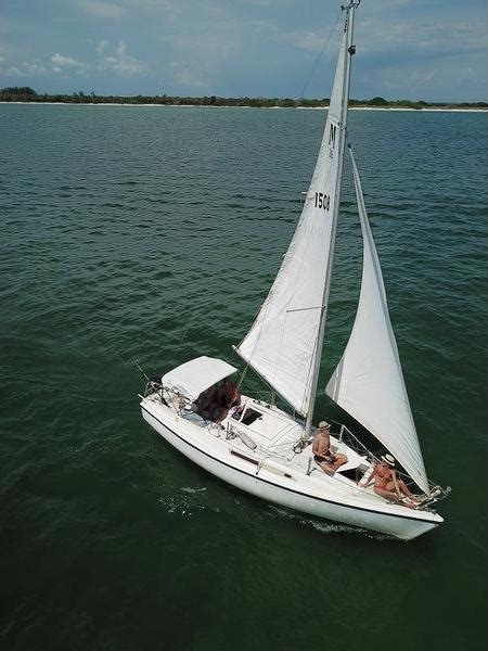 Macgregor 26D Sailboat Guide