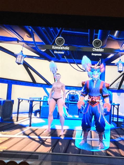 Weird Naked Girl Glitch R Dauntless