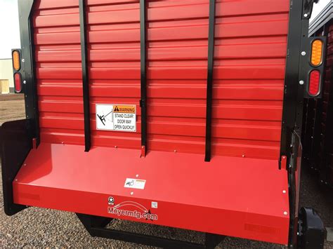 Rt Front Rear Unload Forage Box Meyer Manufacturing Corporation