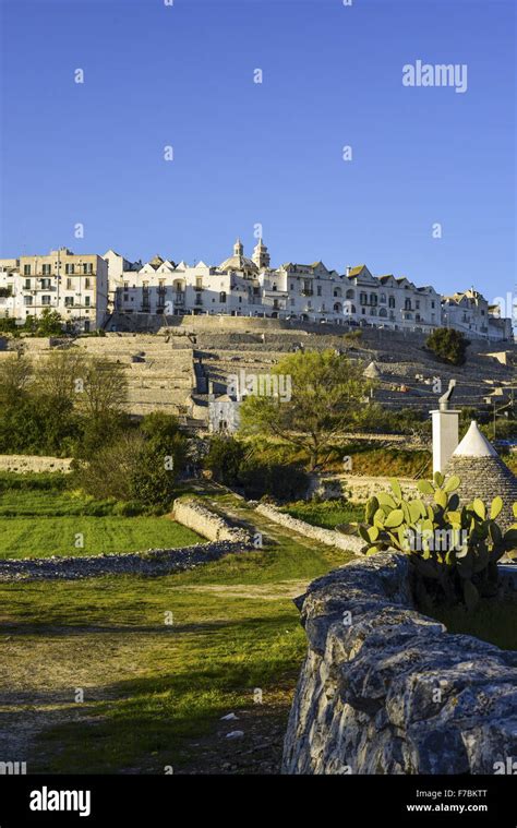 Trullo, Trulli, Locorotondo, Apulia, Italy Stock Photo - Alamy