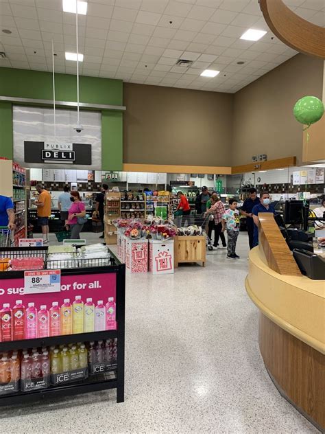 PUBLIX SUPER MARKETS - Updated May 2024 - 31 Photos & 46 Reviews - 5715