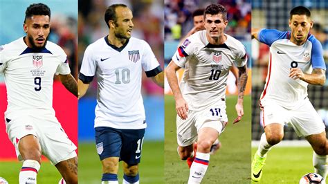 Los jugadores históricos y la nueva generación de la Selección de