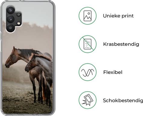 Geschikt Voor Samsung Galaxy A G Hoesje Paarden Mist Weide