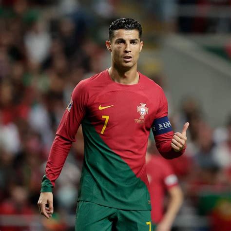 cristiano ronaldo top  achievements  portugal captain  pics