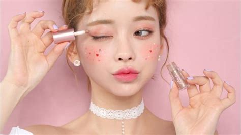 K Beauty The Rise Of Korean Make Up In The West Bbc News