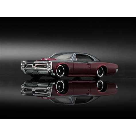 Premium bánh cao su Xe mô hình Hot Wheels Boulevard Garage of Legends Pontiac GTO