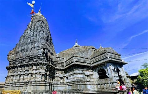 Trimbakeshwar Jyotirlinga Temple: Uncovering the History, Location ...