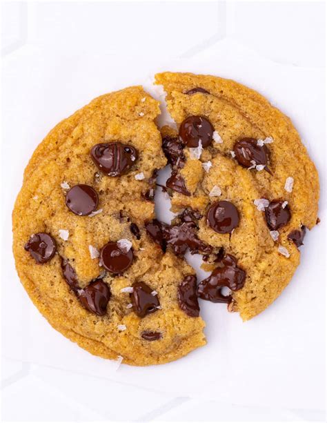 Vegan Chocolate Chip Cookies - A Virtual Vegan