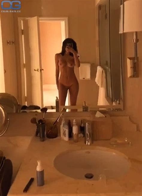 Chantel Jeffries Nude Pictures Onlyfans Leaks Playboy Photos Sex Scene Uncensored