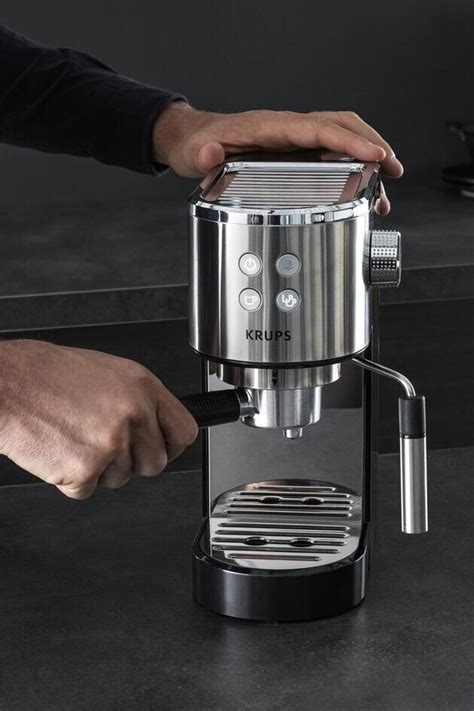 Кофеварка рожковая XP442C11 Krups VIRTUOSO – купить в Киеве | цена и ...