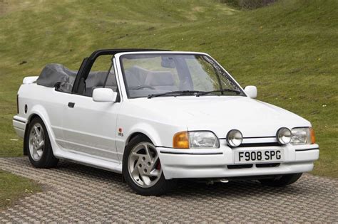 Lot 19 1989 Ford Escort Xr3i Cabriolet