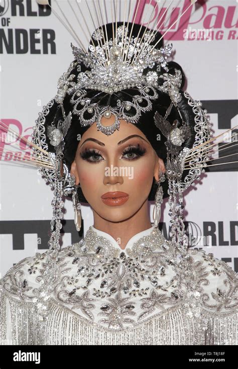 Los Angeles Ca Usa Th May Plastique Tiara At Rupaul S