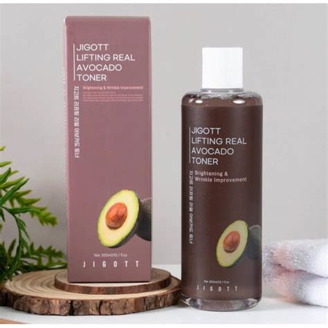 Тонеры - Lifting Real Avocado Toner [Jigott] | bb-mania.kz