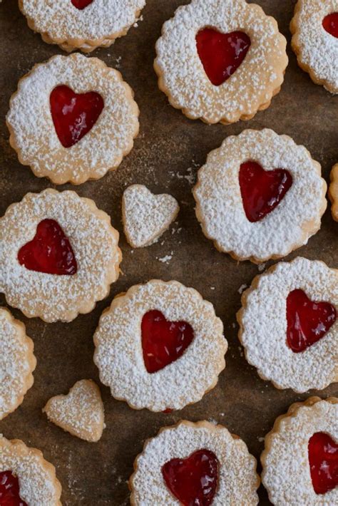 How To Make Spitzbuben German Christmas Cookies Days Of Jay