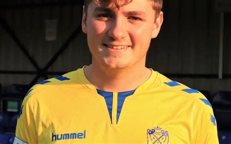 Elliott Jones Cwmbran Celtic